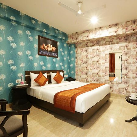Airport Hotel Mayank Residency New Delhi Buitenkant foto