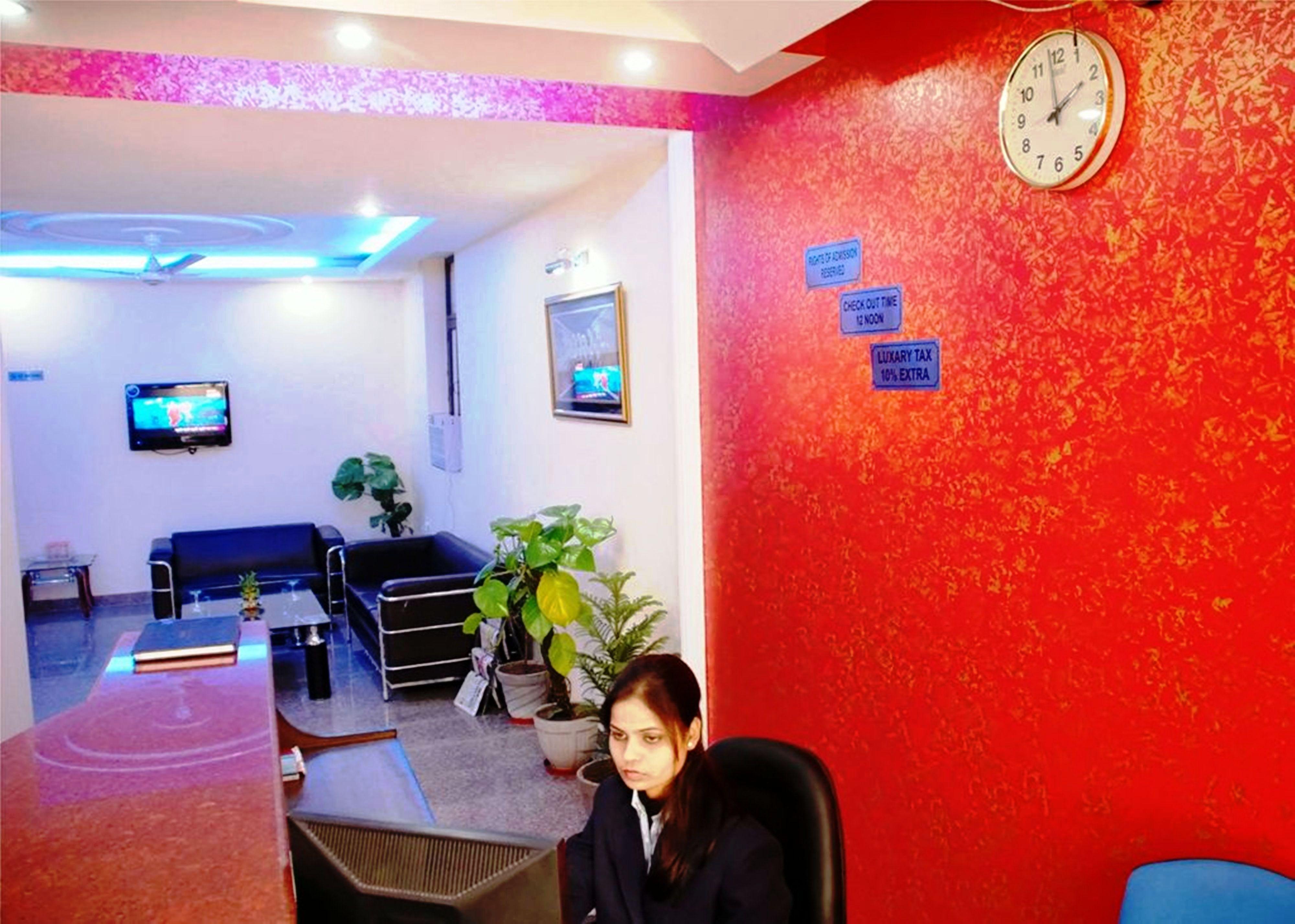 Airport Hotel Mayank Residency New Delhi Buitenkant foto