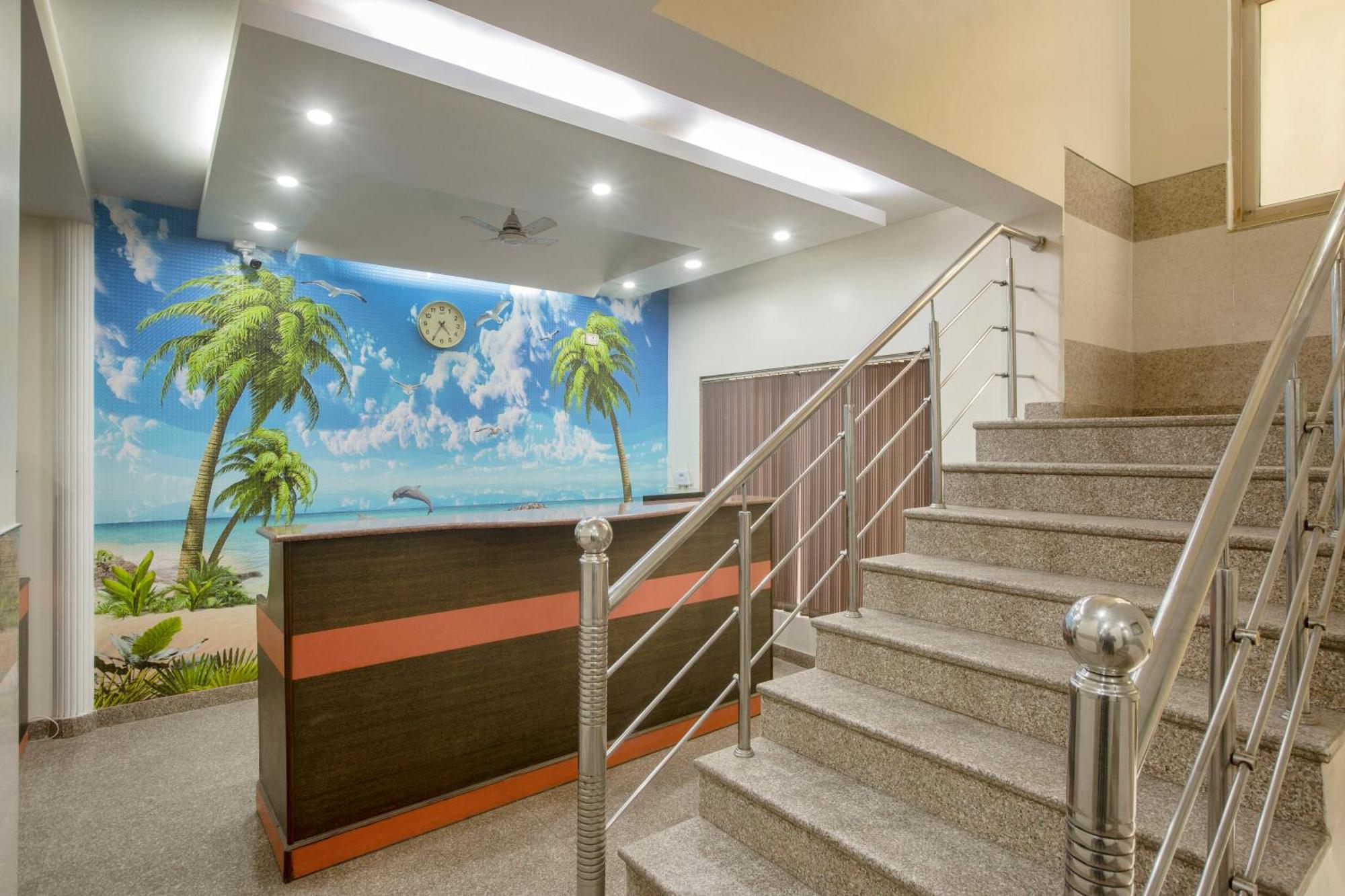 Airport Hotel Mayank Residency New Delhi Buitenkant foto