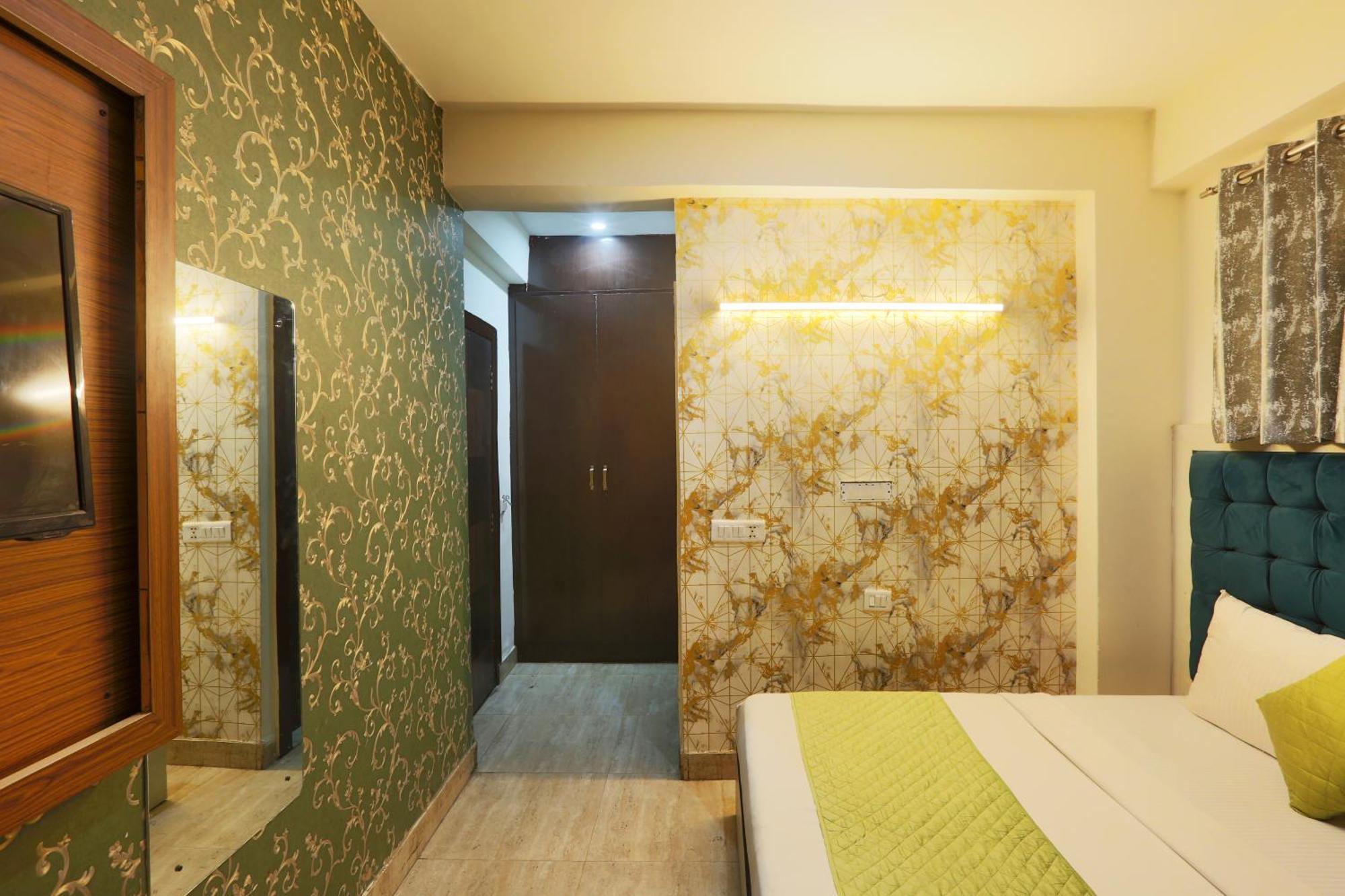 Airport Hotel Mayank Residency New Delhi Buitenkant foto