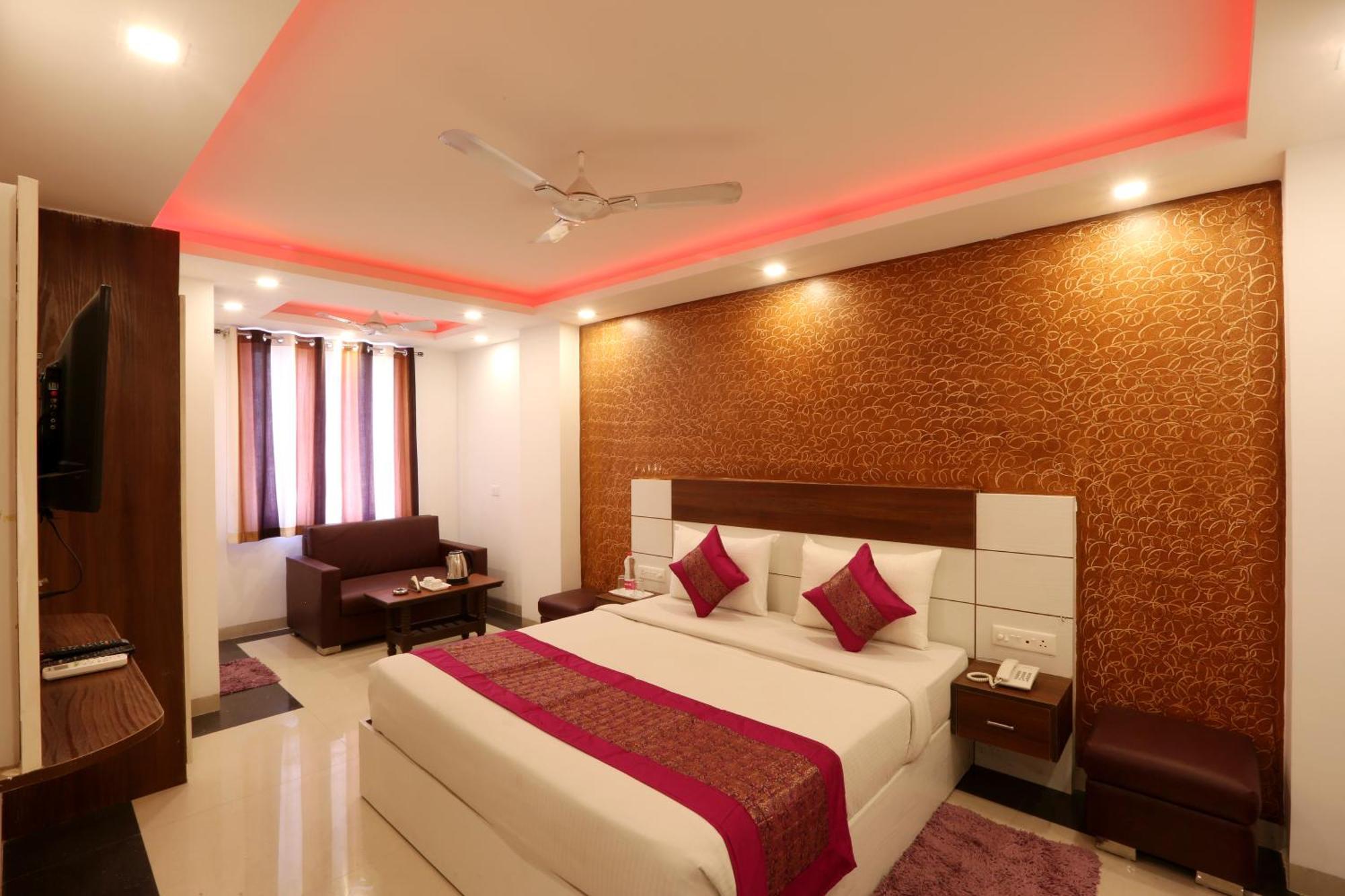 Airport Hotel Mayank Residency New Delhi Buitenkant foto
