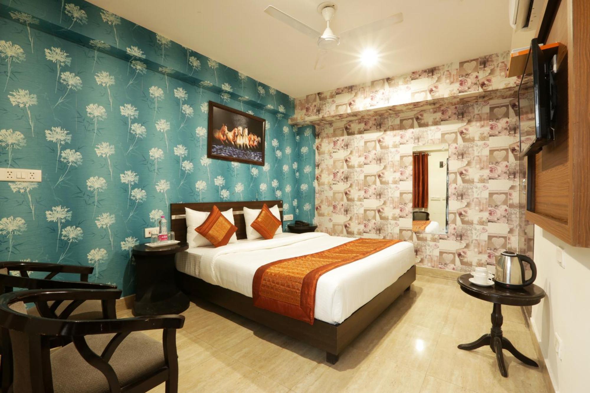 Airport Hotel Mayank Residency New Delhi Buitenkant foto