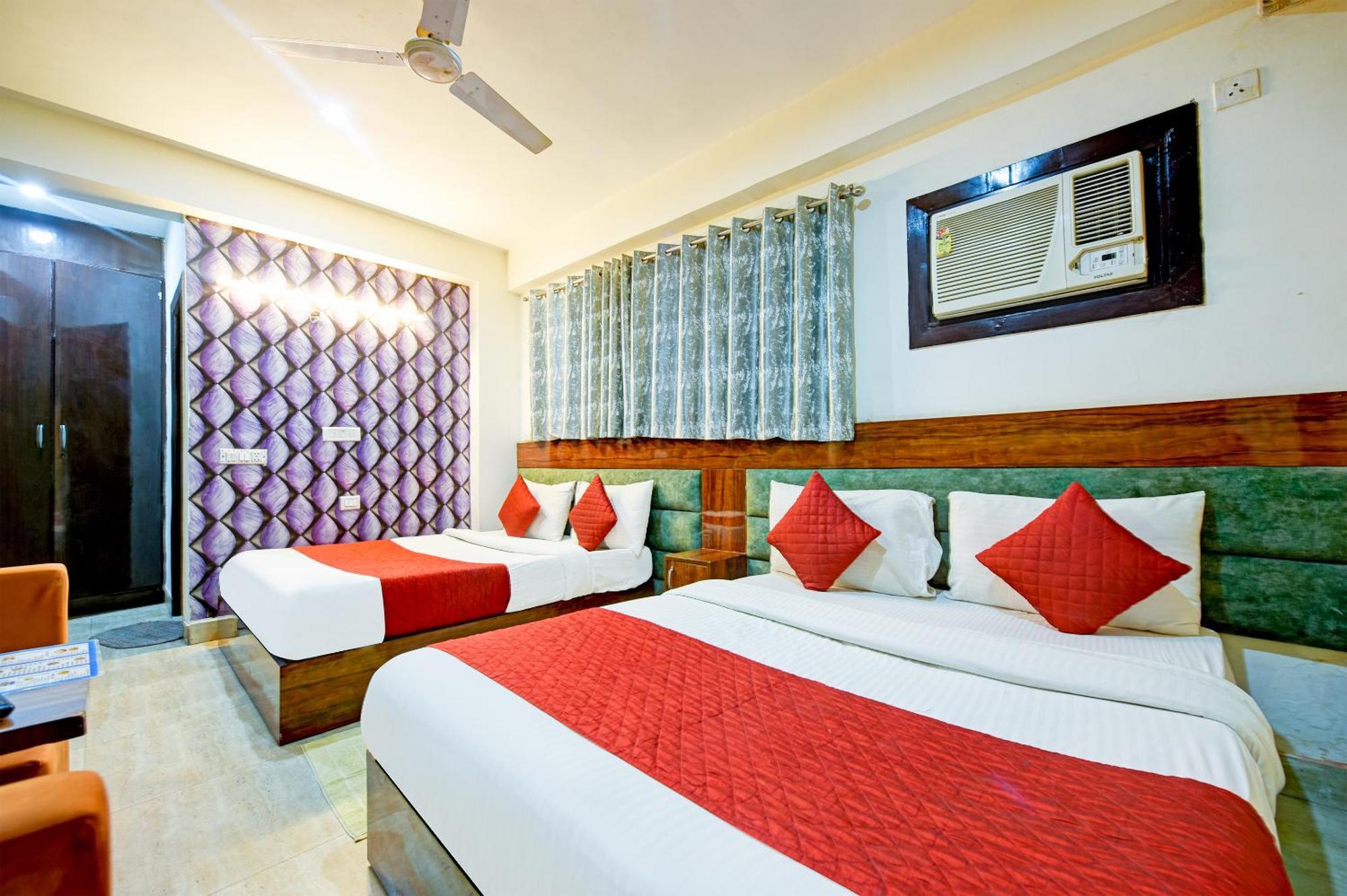 Airport Hotel Mayank Residency New Delhi Buitenkant foto