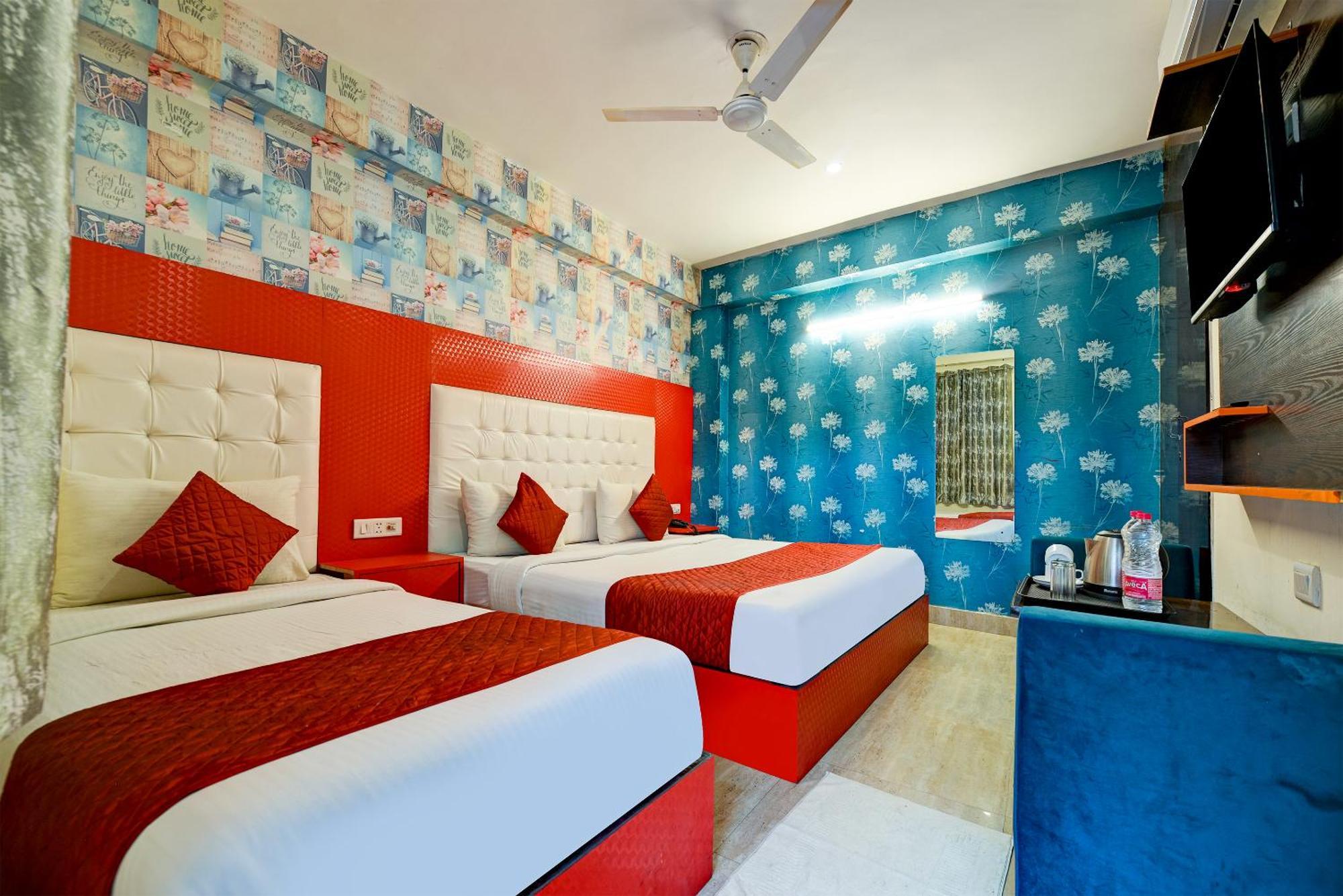 Airport Hotel Mayank Residency New Delhi Buitenkant foto