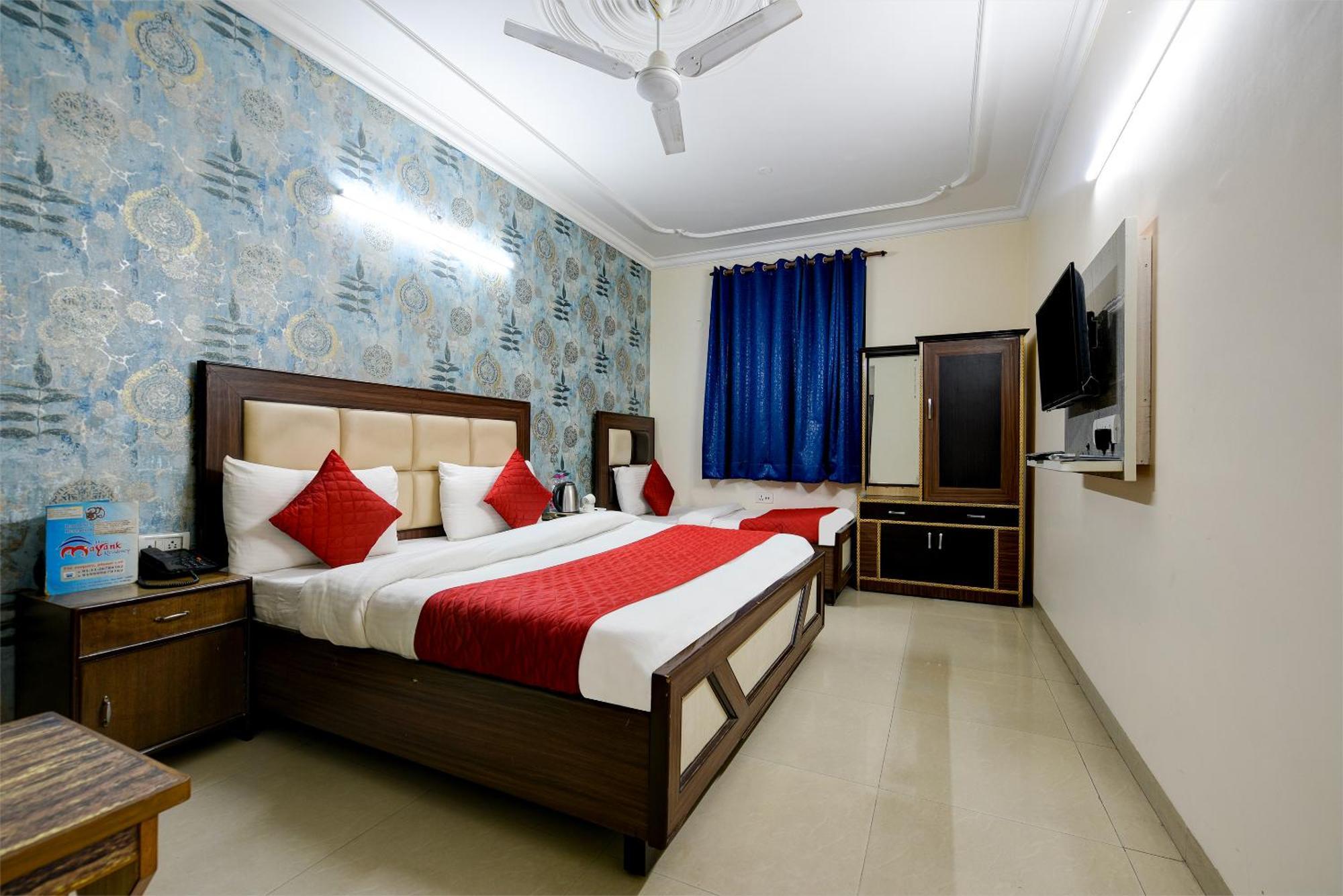 Airport Hotel Mayank Residency New Delhi Buitenkant foto