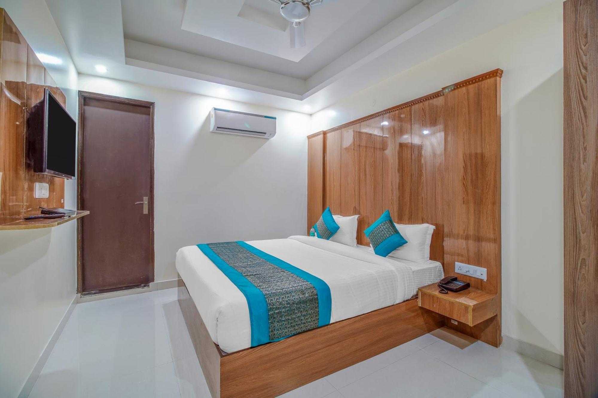 Airport Hotel Mayank Residency New Delhi Buitenkant foto